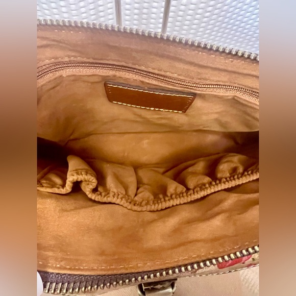 Patricia Nash Gold Floral Crossbody Bag - Picture 7 of 7